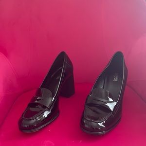 Michael Kors oxford pumps